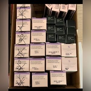 Mary Kay Matte Wear Foundation NWT🥰. SEE PICTURE